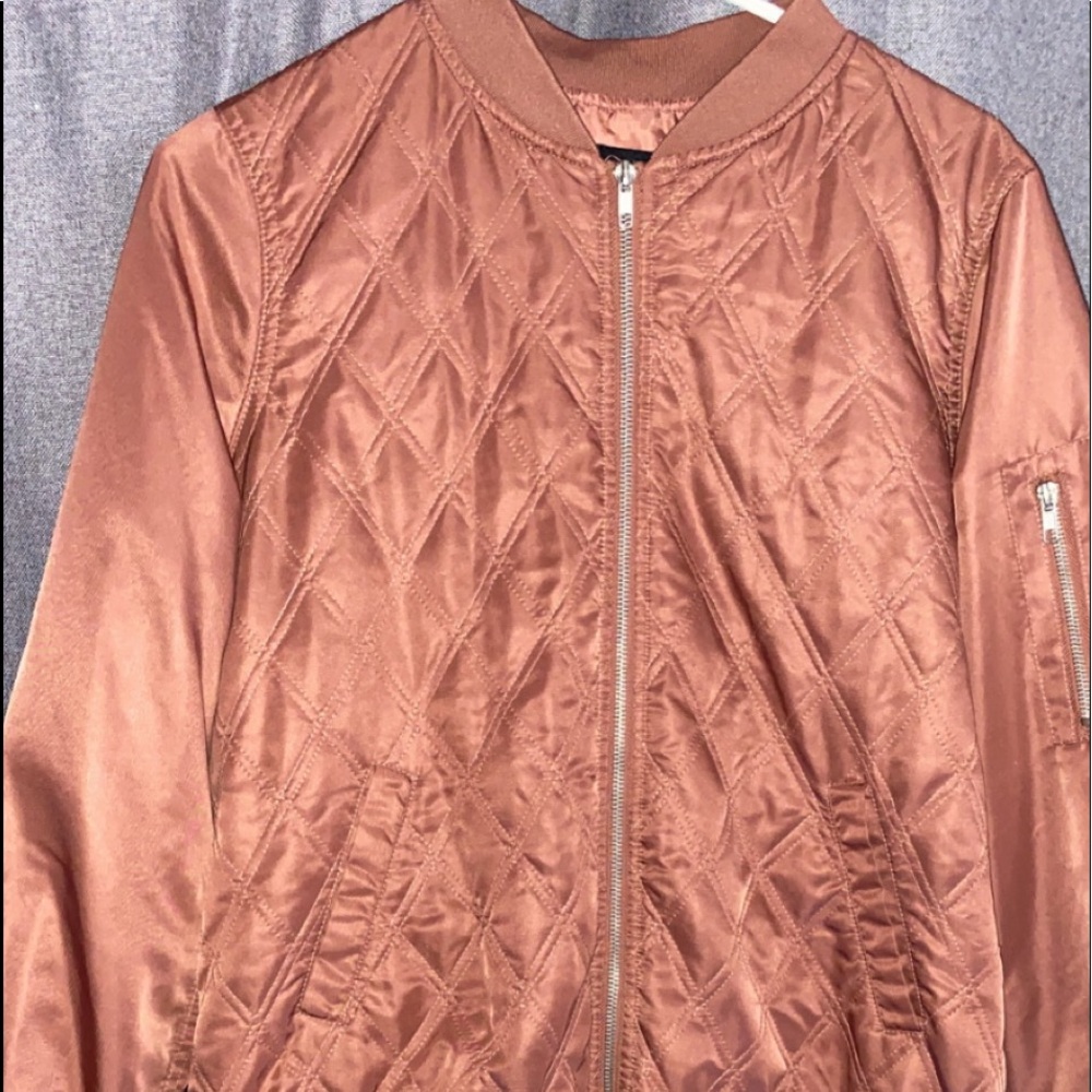 Forever 21 women’s bomber jacket